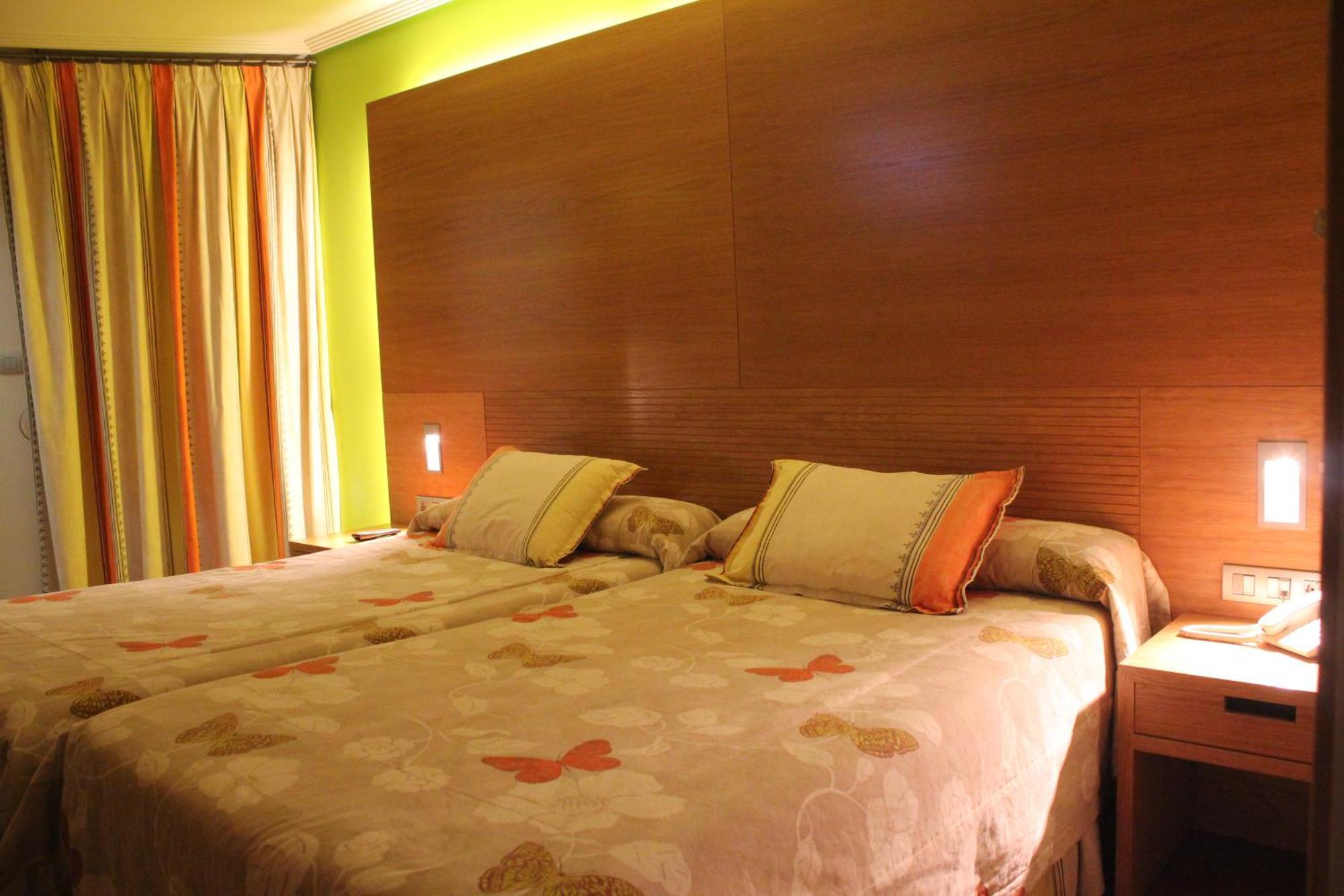 Hotel Lino Vigo Szoba fotó
